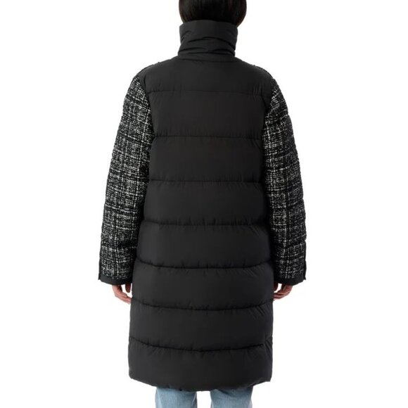 Bernardo Women's Puffer Jacket - Picture 4 of 5